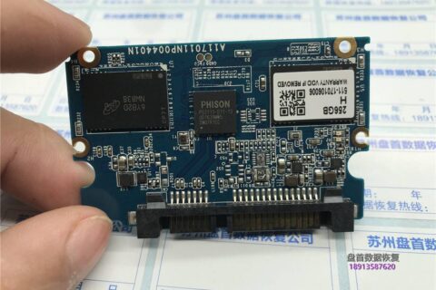 联想SL700固件门掉盘通病型号SATAFIRM S11恢复数据