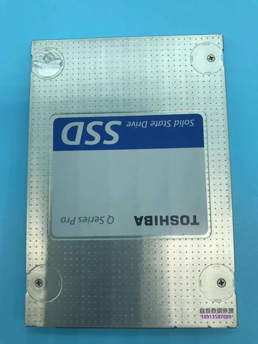 东芝THNSNJ128GCST固态硬盘掉盘无法识别不读盘数据恢复成功