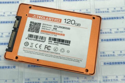 台机120G固态硬盘掉盘无法识别读取不到数据SM2258XT主控数据恢复成功