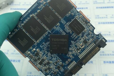 东芝HDTS724-Q300掉盘无法识别SSD数据恢复成功