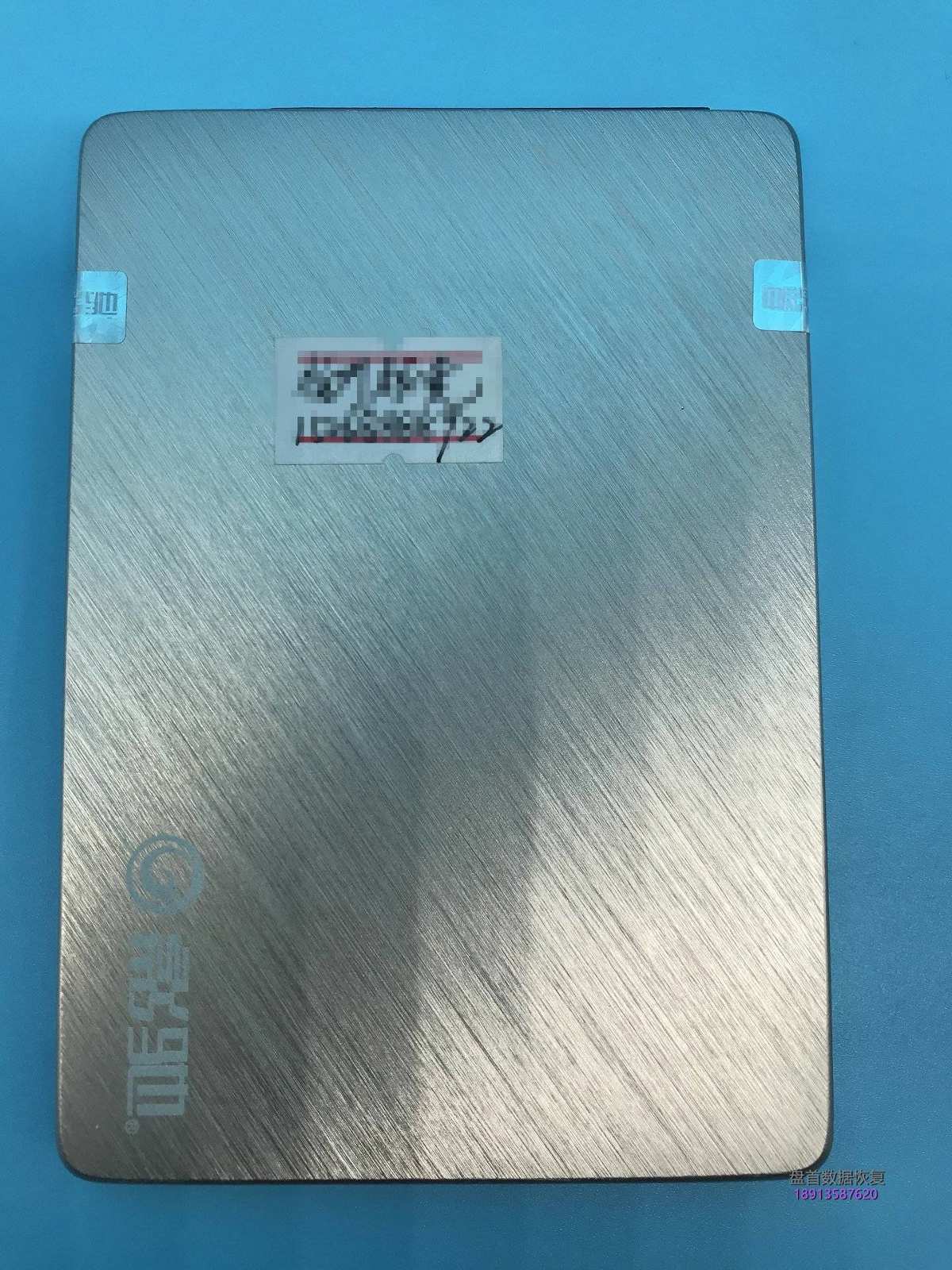 影驰120GSSD固态硬盘主控型号PS3109S9掉盘掉固件无法识别不读盘不读数据恢复