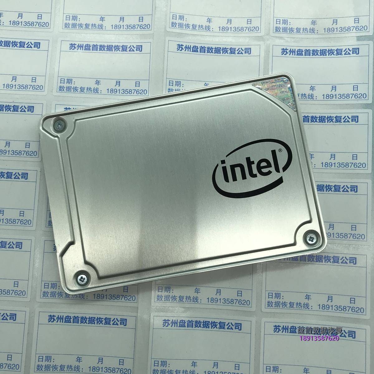 SSDSC2KW256G8英特尔(intel) 545S 256G SSD固态硬盘数据恢复