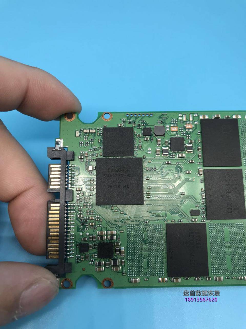 完美恢复三星840MZ-7TD120 SSD固态硬盘数据主控型号S4LN021X01-8030