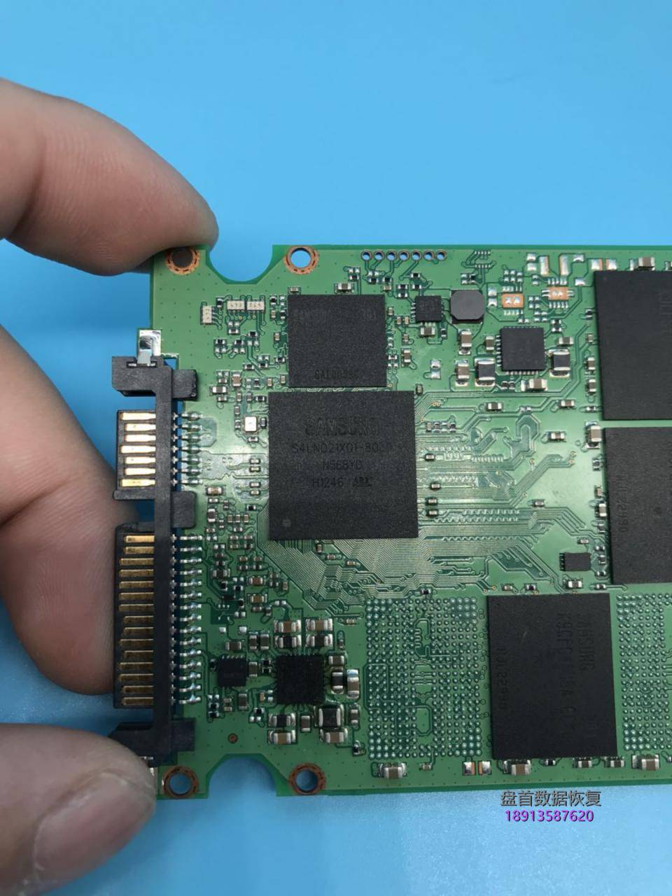 完美恢复三星840MZ-7TD120 SSD固态硬盘数据主控型号S4LN021X01-8030
