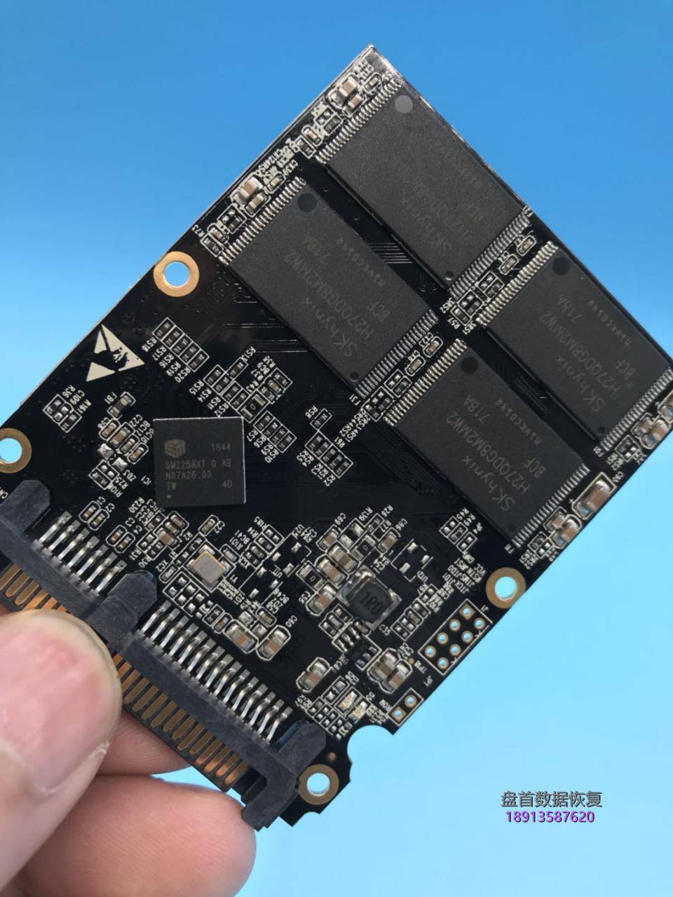 Lenovo联想SL700固态硬盘SM2258XT主控硬盘掉盘BSY长忙无法识别SSD固态硬盘数据恢复成功