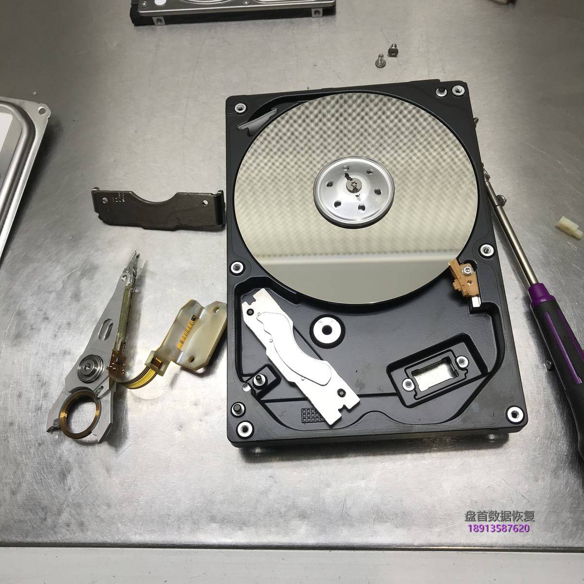 TOSHIBA DT01ACA100硬盘磁头异响开盘数据恢复成功
