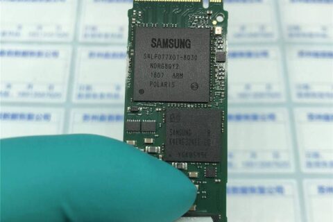 MZVLW256HEHP-000L7三星PM961系统卡死掉盘无法识别数据恢复
