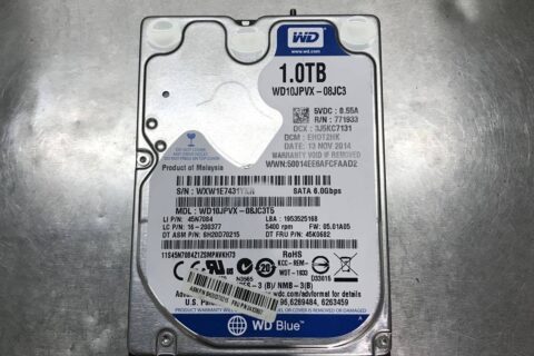 WD10JPVX-08JC3T5笔记本硬盘摔坏导致磁头损坏咔咔响开盘恢复成功