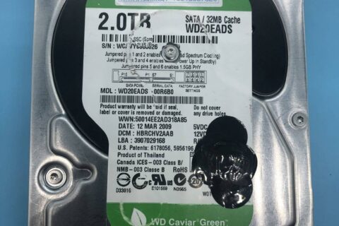 开盘恢复西部数据2TB台式机硬盘WD20EADS-00R6B0敲盘停转更换磁头开盘数据恢复成功
