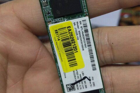 SSDSCKKW180H6识别不到SSD卡LOGO界面数据恢复成功