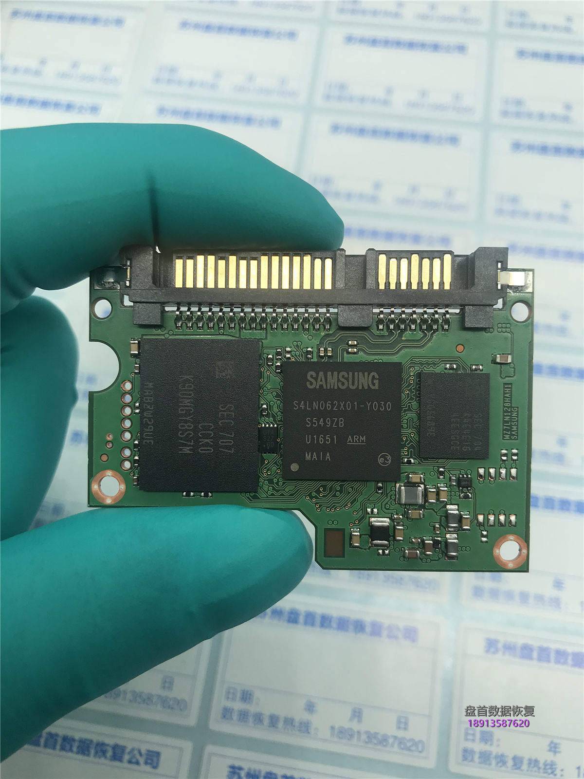 SAMSUNG MZ7LN256HMJP-000L7三星PM871a不读盘SSD无法识别数据恢复成功