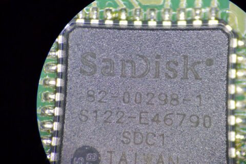 82-00298-1主控SanDisk闪迪8GU盘只认64M容量打开提示需要程式化读取芯片恢复成功