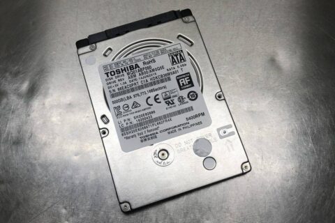 TOSHIBA MQ01ABF050笔记本硬盘通电异响磁头损坏开盘数据恢复成功