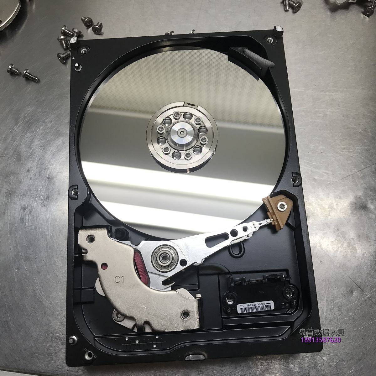 WD5000AAKX-08ERMA0硬盘损坏通电异响开盘数据恢复成功