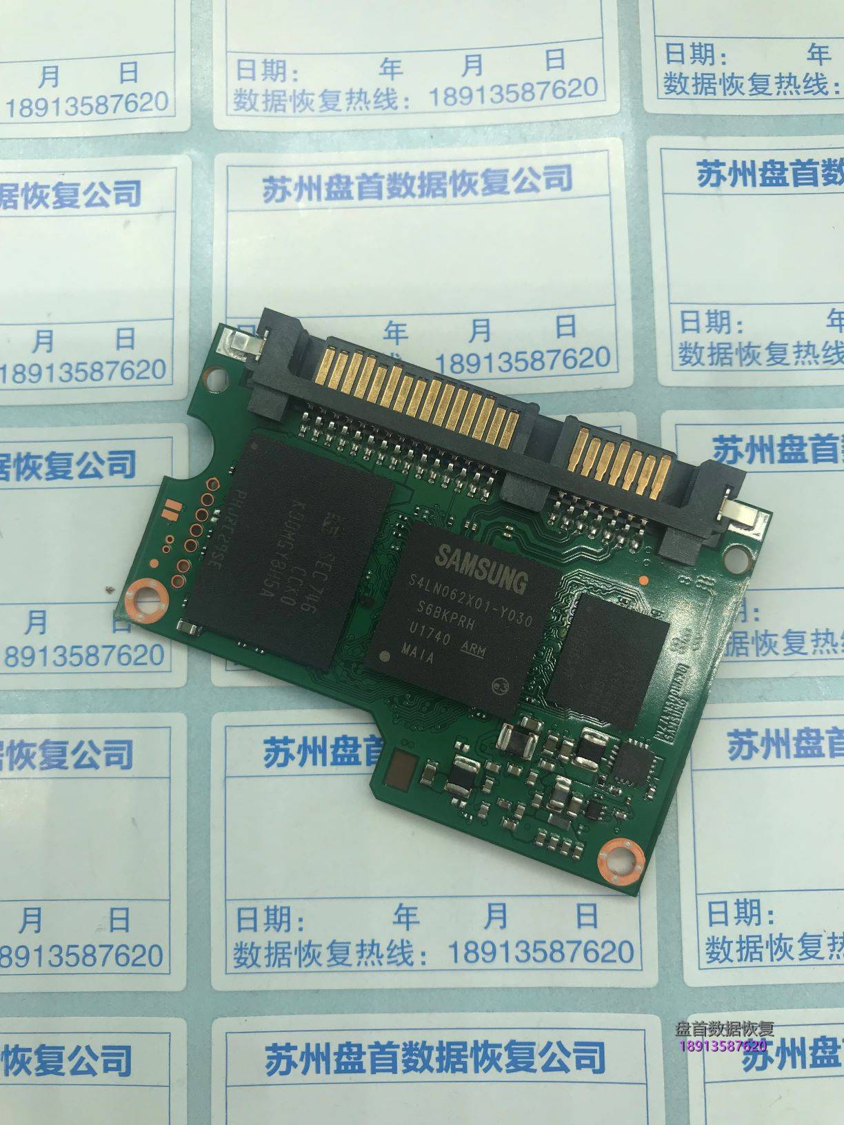 MZ-75E250三星850 EVO主控型号S4LN062X01-Y030主控短路温度过高电流过高芯片级数据恢复成功