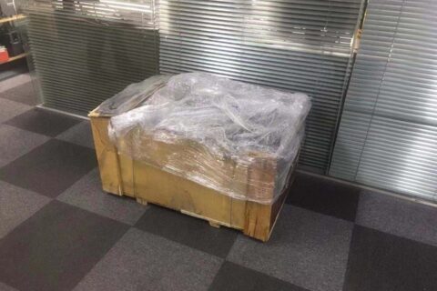 外地老客户邮寄两台IBM联想服务器恢复数据
