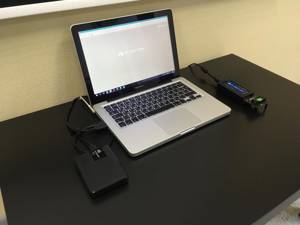 Macbook 上的 PC-3000。如何制作自己的基于 Apple 的便携式工作站的“小”指南