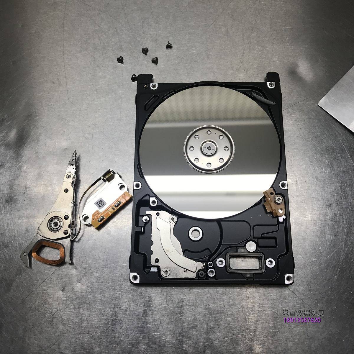 TOSHIBA MQ01ABF050笔记本硬盘通电异响磁头损坏开盘数据恢复成功