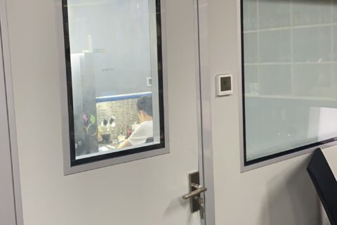 无尘开盘数据恢复环境