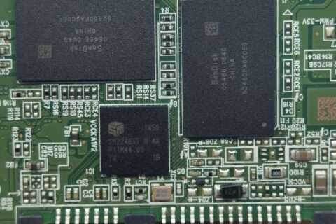 闪迪Z400S-256G固态硬盘，固件原因导致扇区读取错误导致数据丢失SM2246XT主控使用PC3000 SSD