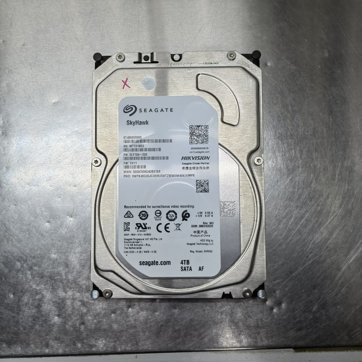 ST4000VX005-2LY104-报LED两次后敲盘停转的处理方法