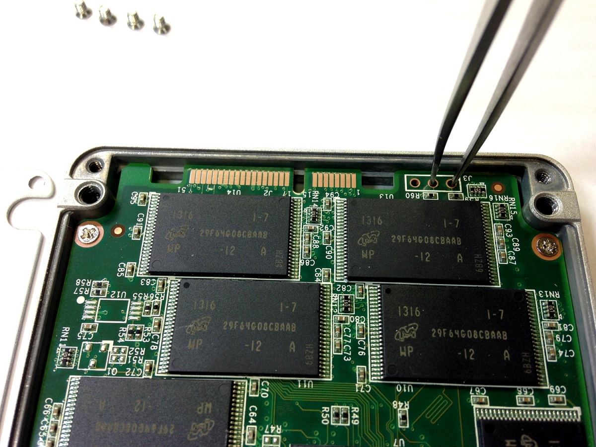 PC-3000 SSD饥饿鲨OCZ(Barefoot 3)家族系列数据恢复全过程