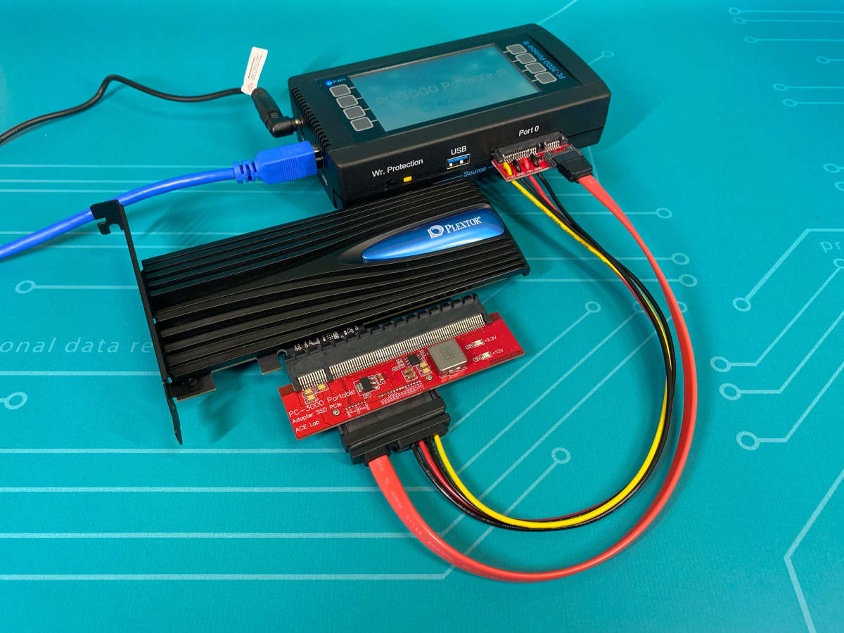 PC-3000 Portable III使用新的PCIe x16 SSD适配器可以从损坏的Plextor PX-512M8SeY中恢复数据